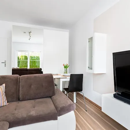 Apartment Kozielska Z Pieknym Ogrodem I Tarasem