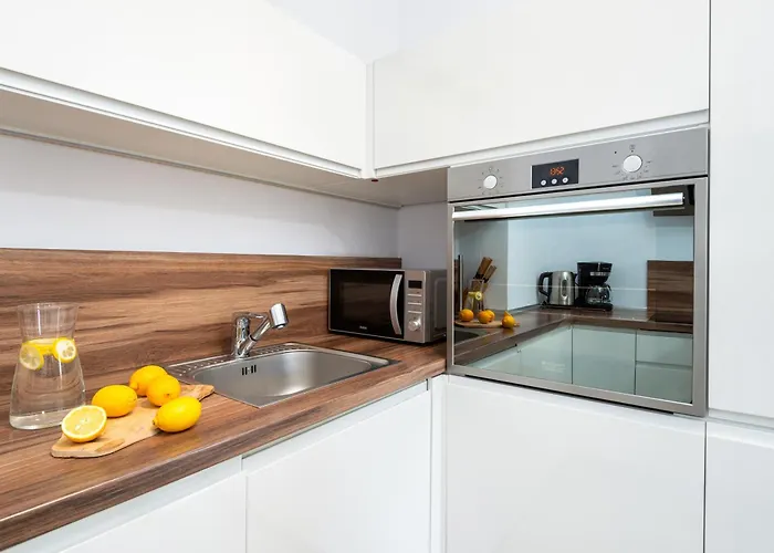 Kozielska Z Pieknym Ogrodem I Tarasem