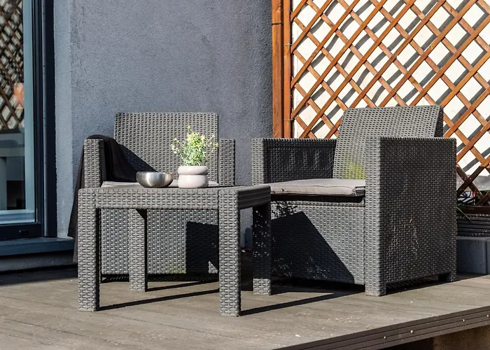 Appartamento Kozielska Z Pieknym Ogrodem I Tarasem Gliwice