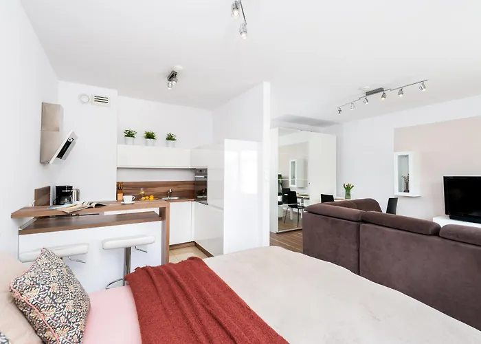 Kozielska Z Pieknym Ogrodem I Tarasem