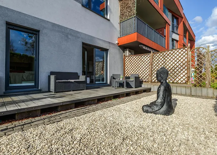 Appartamento Kozielska Z Pieknym Ogrodem I Tarasem