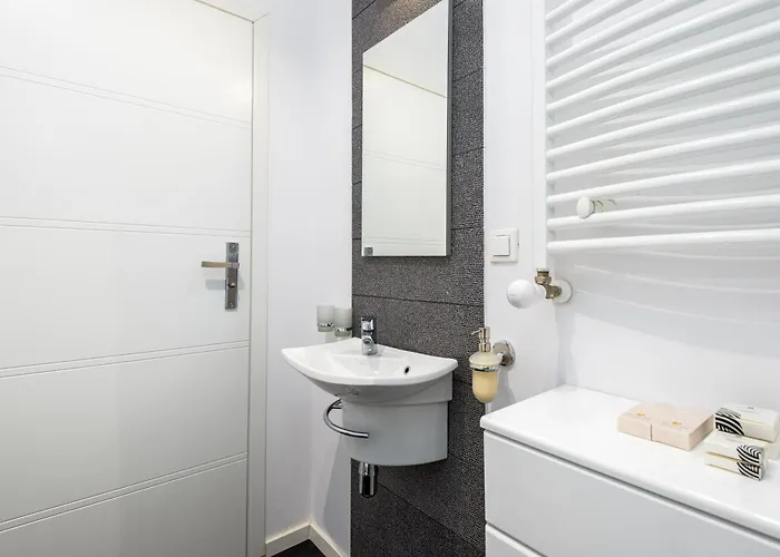 Kozielska Z Pieknym Ogrodem I Tarasem